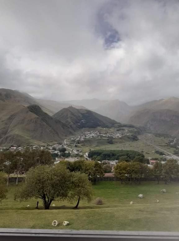 Bana Hotel Kazbegi Luaran gambar