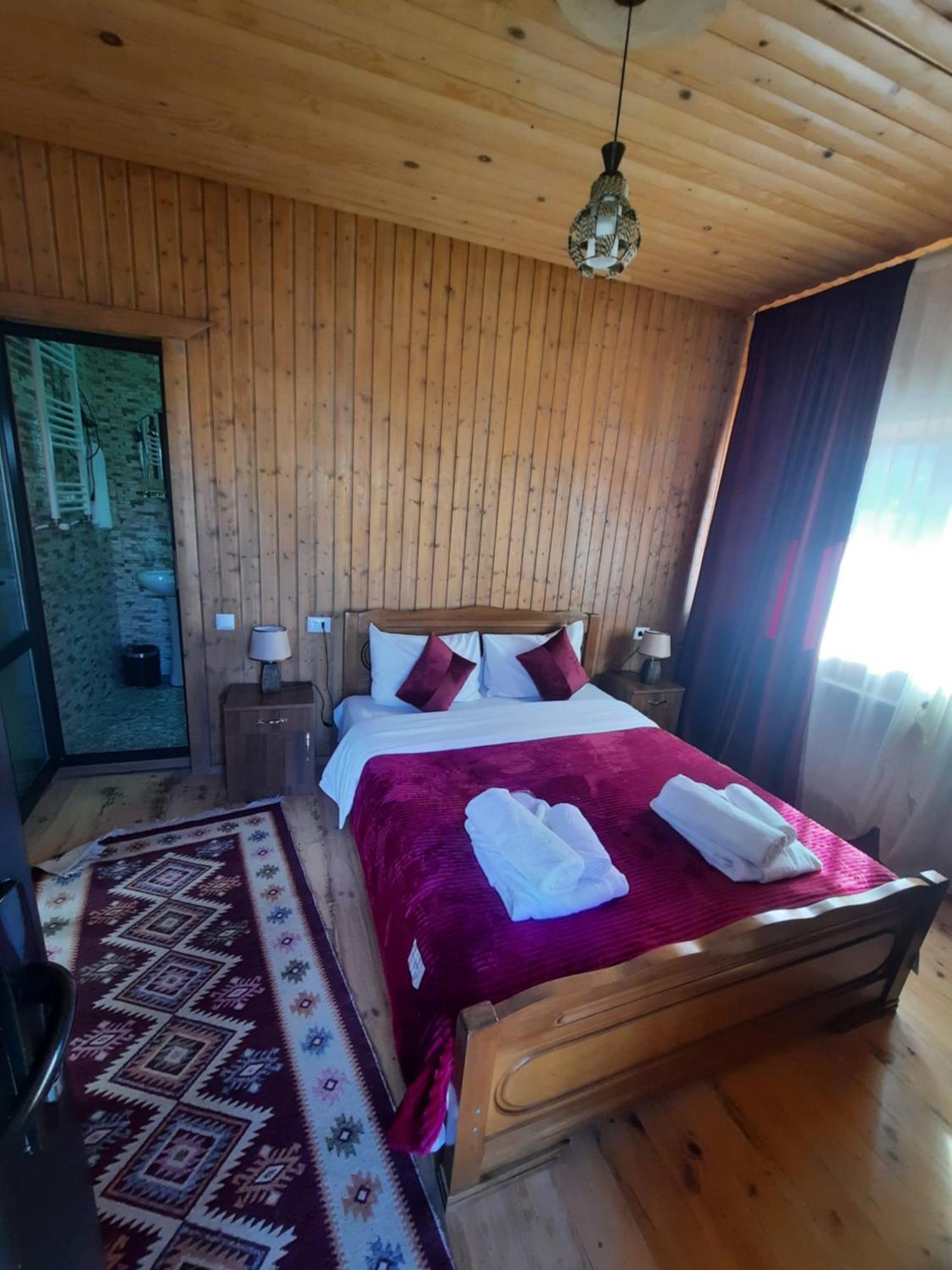 Bana Hotel Kazbegi Luaran gambar