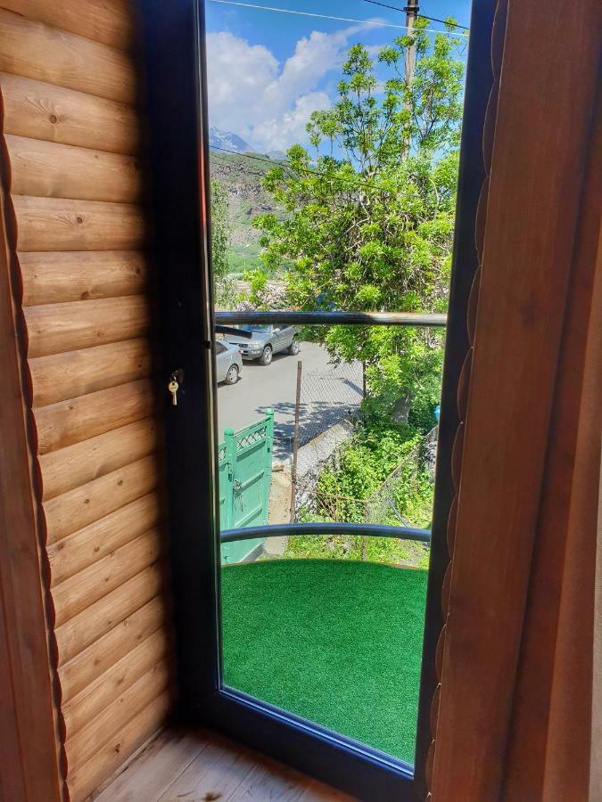 Bana Hotel Kazbegi Luaran gambar