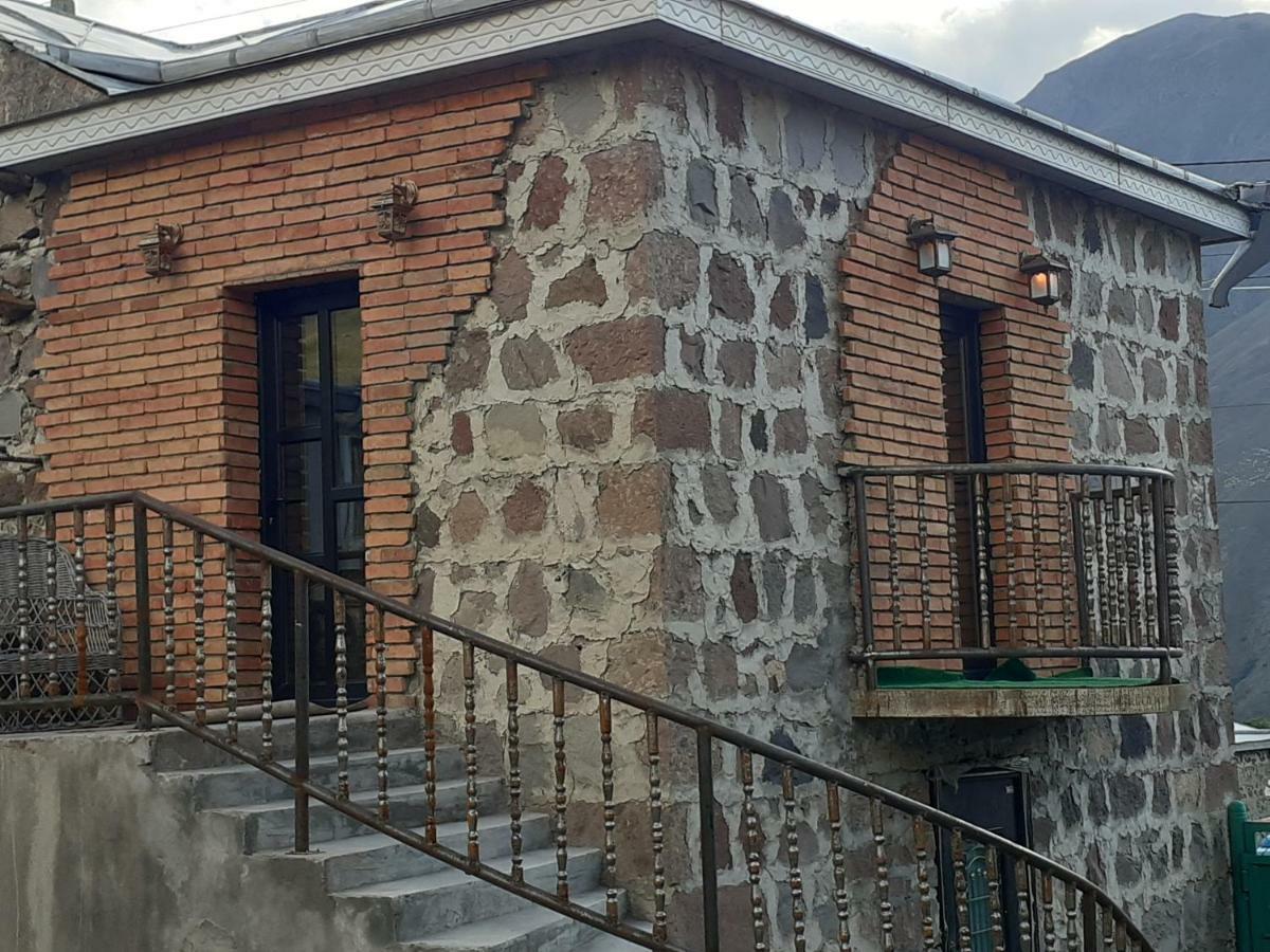 Bana Hotel Kazbegi Luaran gambar